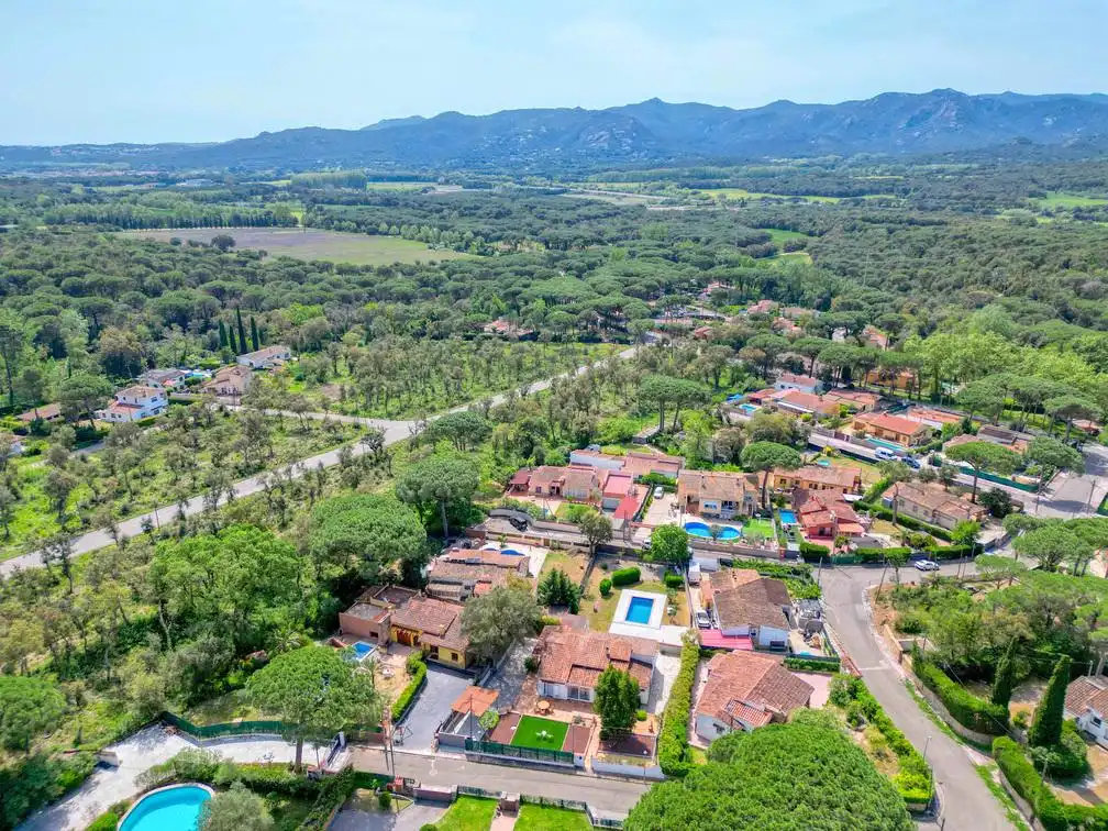 Vista exterior de Casa o xalet en venda en Santa Cristina d'Aro amb Calefacció, Terrassa i Piscina