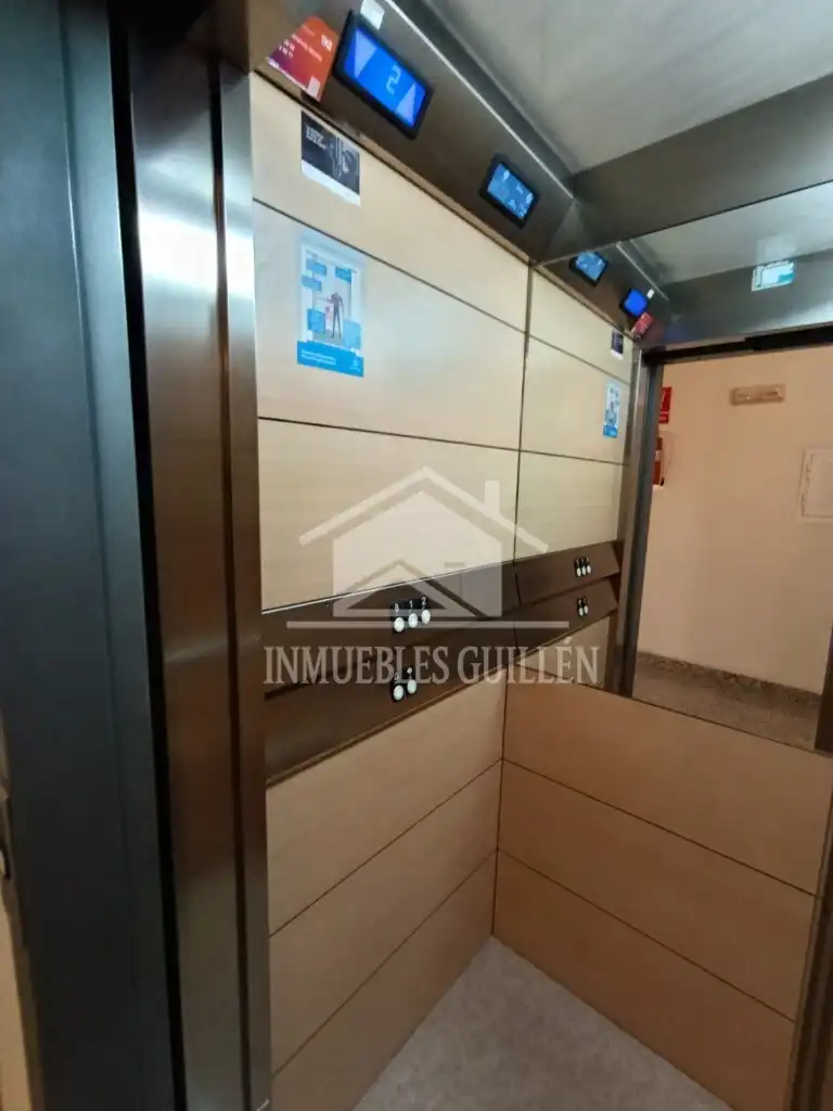 Piso en venta en Berja con Aire acondicionado, Amueblado y Horno
