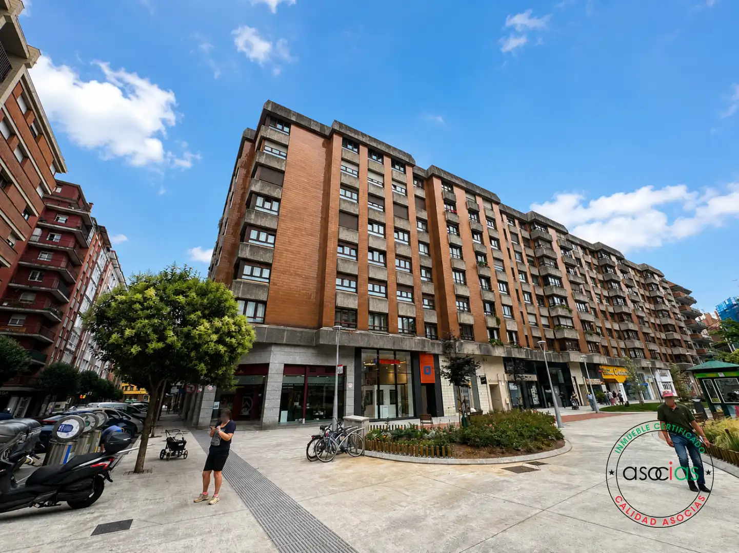 Vista exterior de Pis en venda en Gijón  amb Calefacció i Parquet
