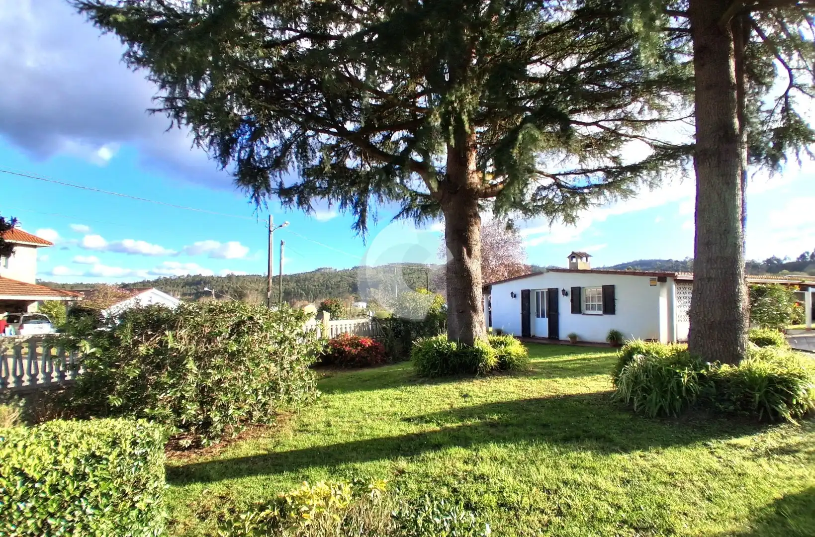 Jardí de Casa o xalet en venda en Abegondo amb Jardí privat i Traster