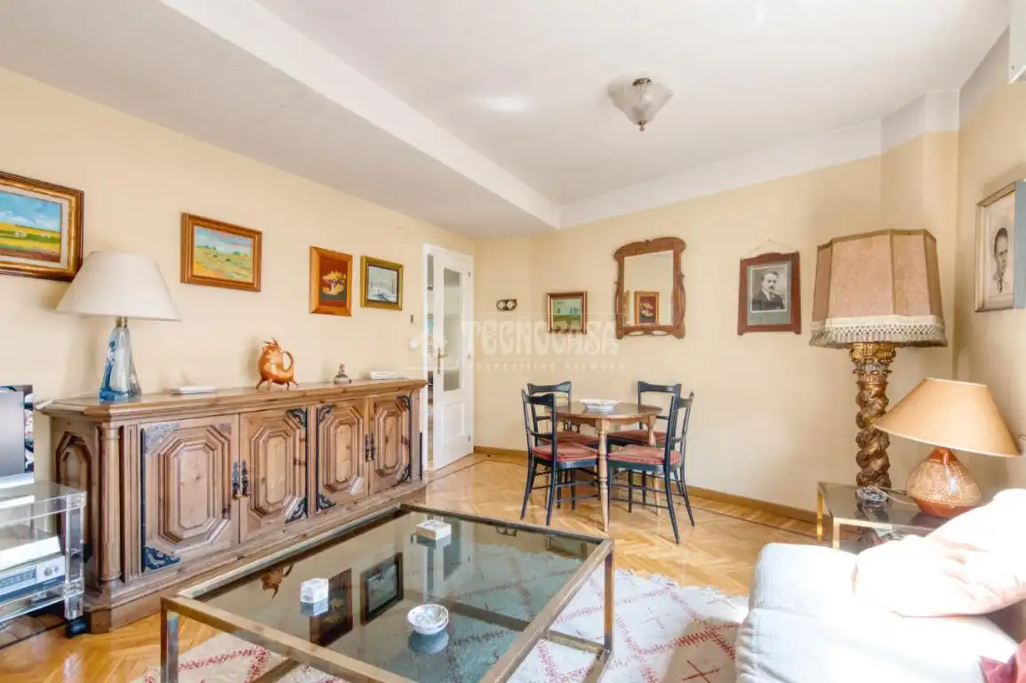 Sala de estar de Piso en venta en Salamanca con Calefacción