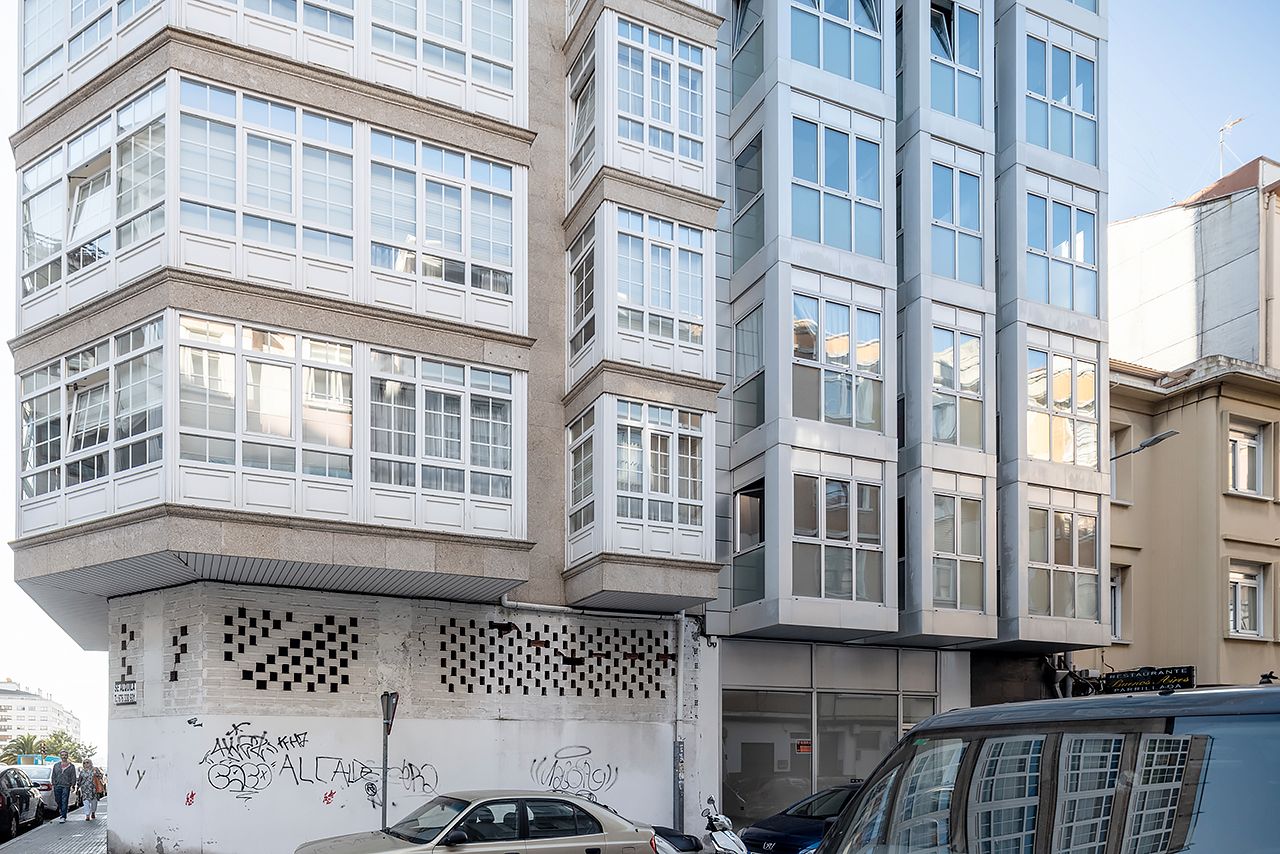 Exterior view of Flat for sale in A Coruña Capital   with Heating, Oven and Washing machine