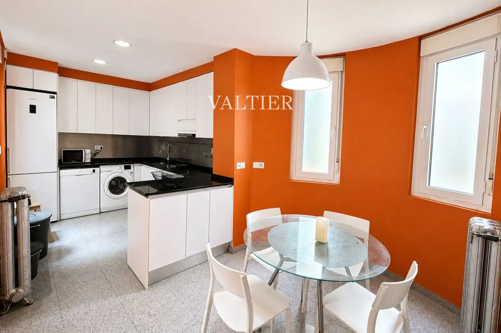 Cocina de Piso de alquiler en  Madrid Capital con Aire acondicionado, Calefacción y Terraza