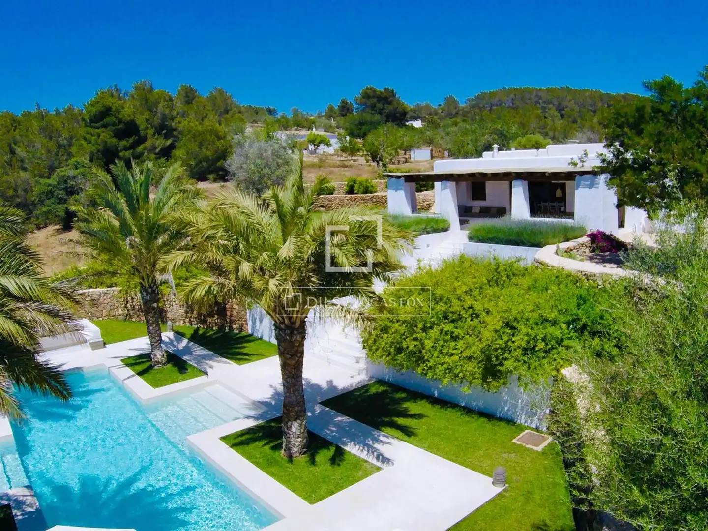 Garden of Country homes for sale in Santa Eulària des Riu  with Air Conditioner, Heating and Private garden