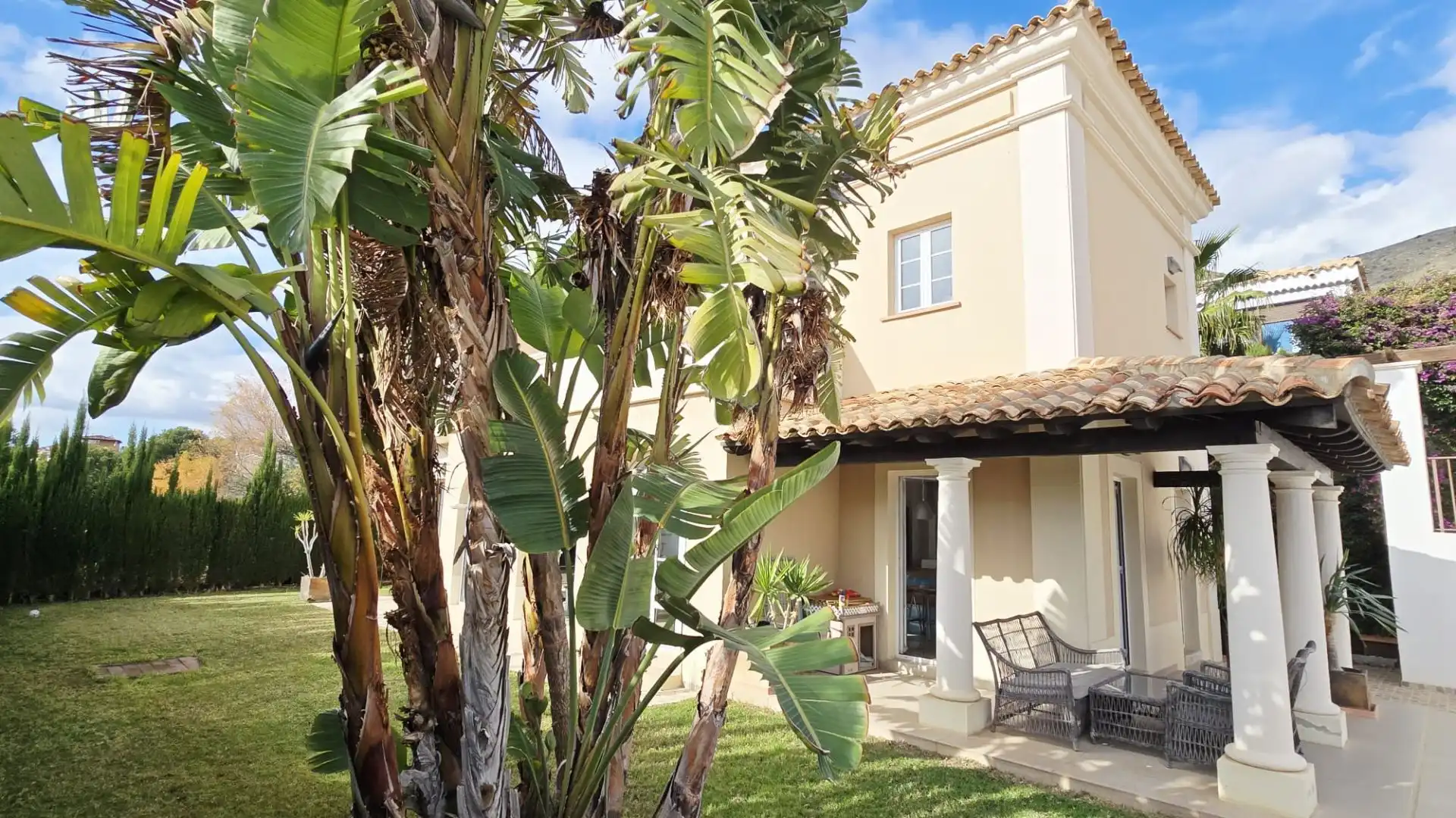Jardí de Casa o xalet en venda en Finestrat amb Aire condicionat, Jardí privat i Traster