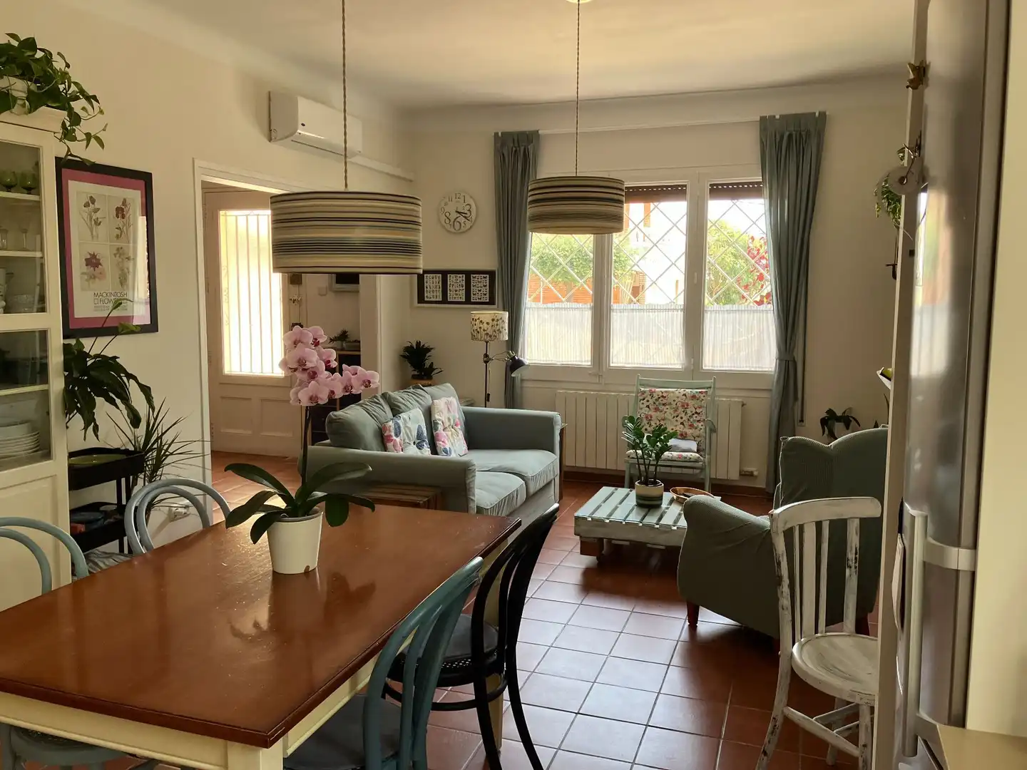 Dining room of Houses for rent in El Masnou  with Air Conditioner, Heating and Terrace