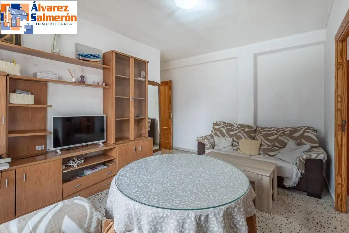 Flat for sale in Calle de las Caballerizas, Centro - Sagrario