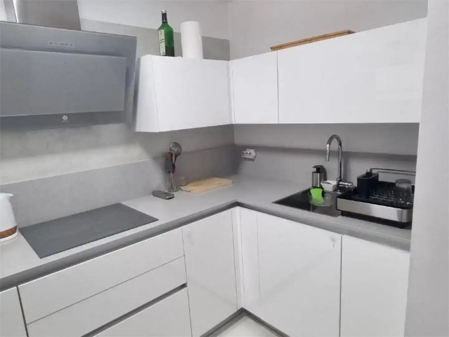 Küche von Wohnung zur Miete in Mogán mit Klimaanlage, Privatgarten und Schwimmbad