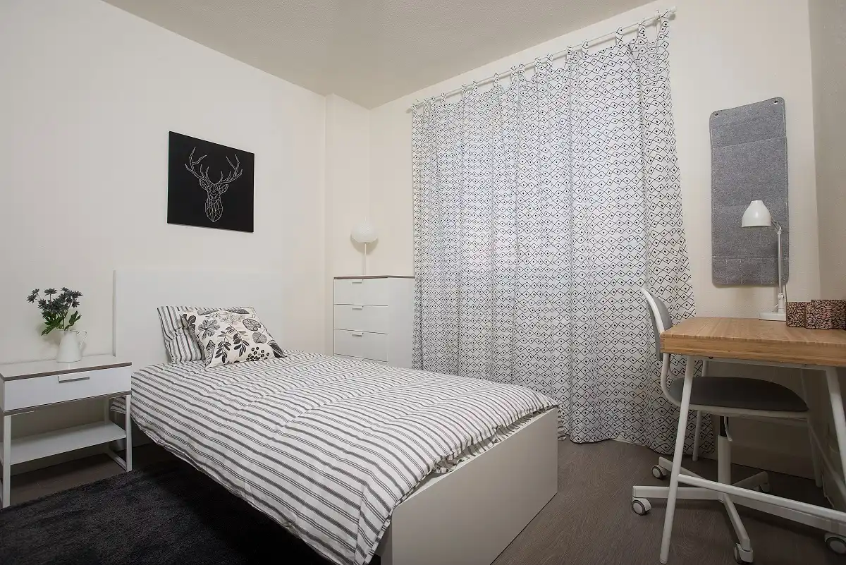 Bedroom of Flat for sale in Parla  with Storage room and Community pool