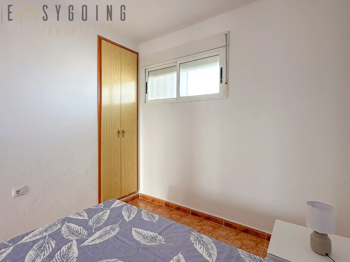 Habitación de Apartamento en venta en Torrevieja con Terraza y Piscina comunitaria