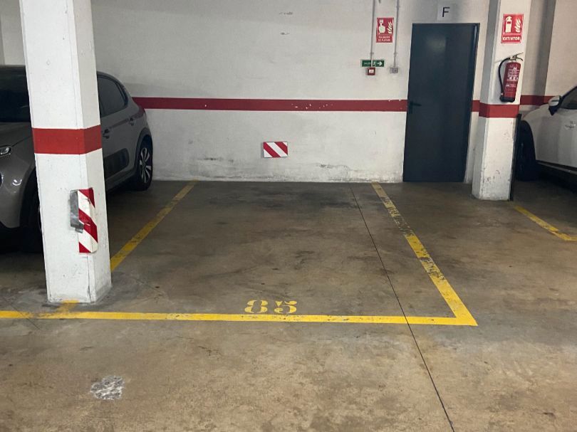 Aparcament de Garatge en venda en Mataró