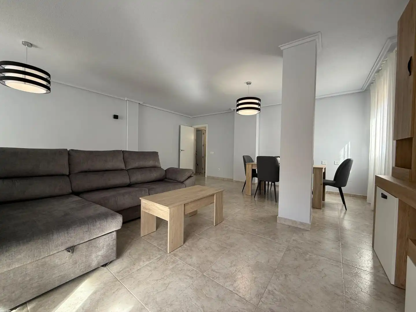 Living room of Flat for sale in Torrevieja  with Air Conditioner, Terrace and Furnished