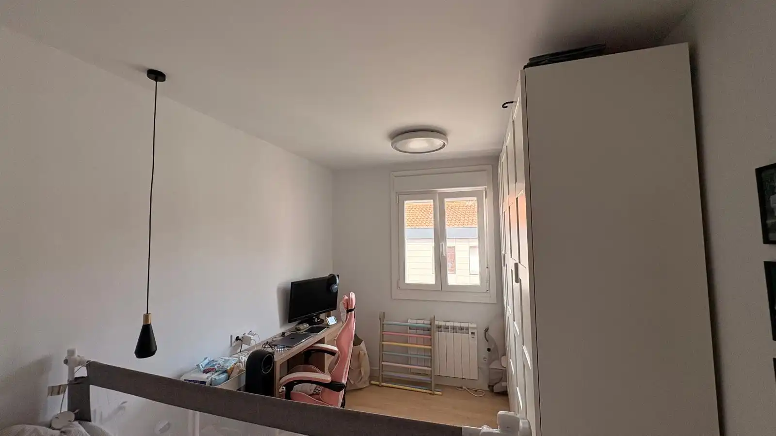 Bedroom of Flat for sale in Barakaldo   with Heating
