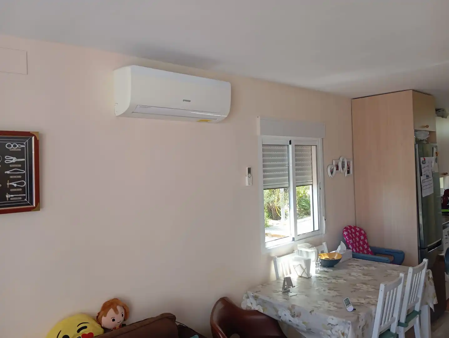 Sala d'estar de Casa o xalet en venda en Tarragona amb Aire condicionat, Terrassa i Moblat
