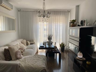 Living room of Flat for sale in Rubí  with Air Conditioner