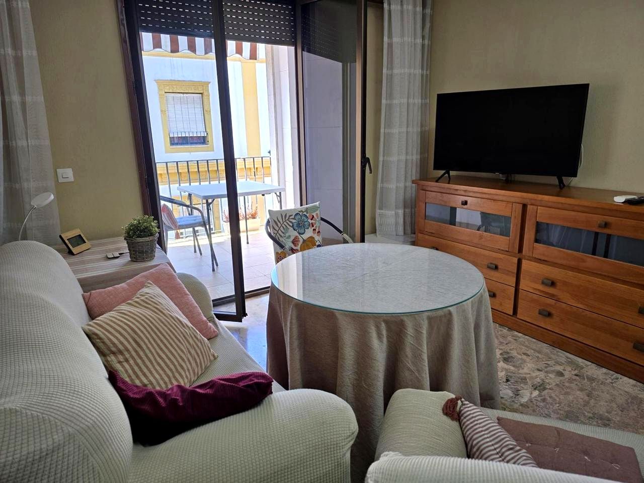 Sala de estar de Piso de alquiler en  Córdoba Capital con Aire acondicionado, Terraza y Amueblado