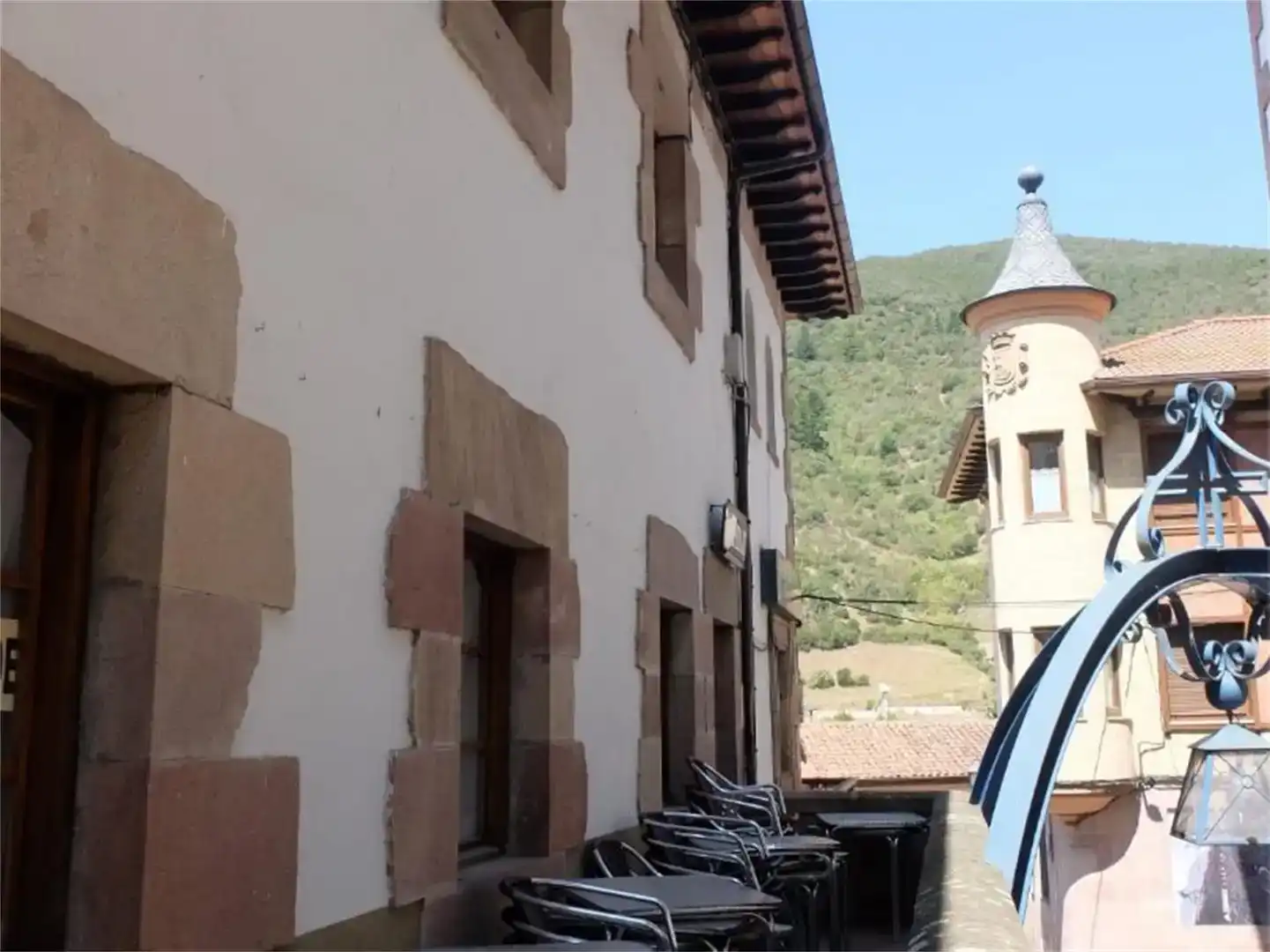 Vista exterior de Local en venda en Potes