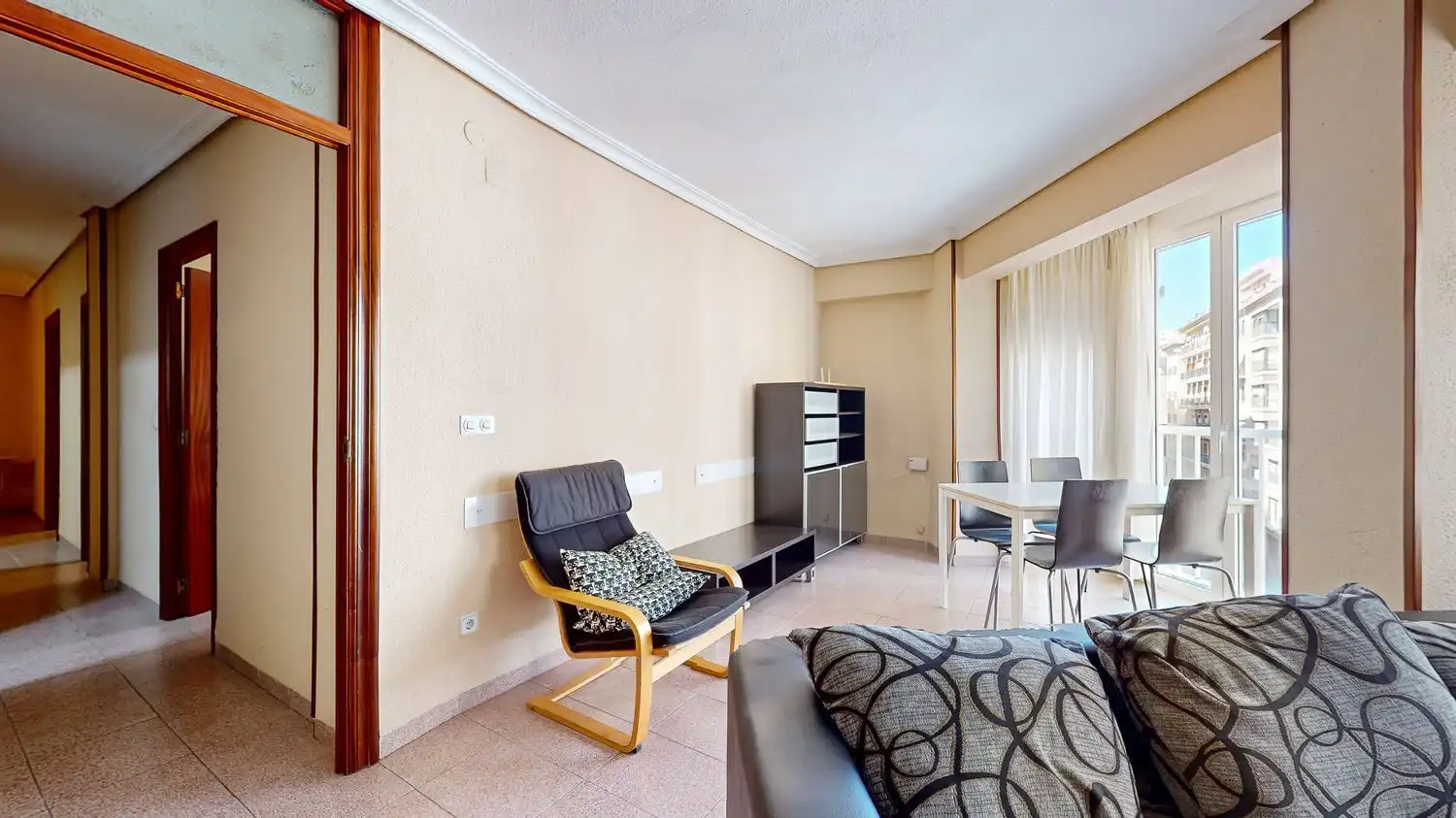 Wohnung zur Miete in Calle Caravija, San Lorenzo
