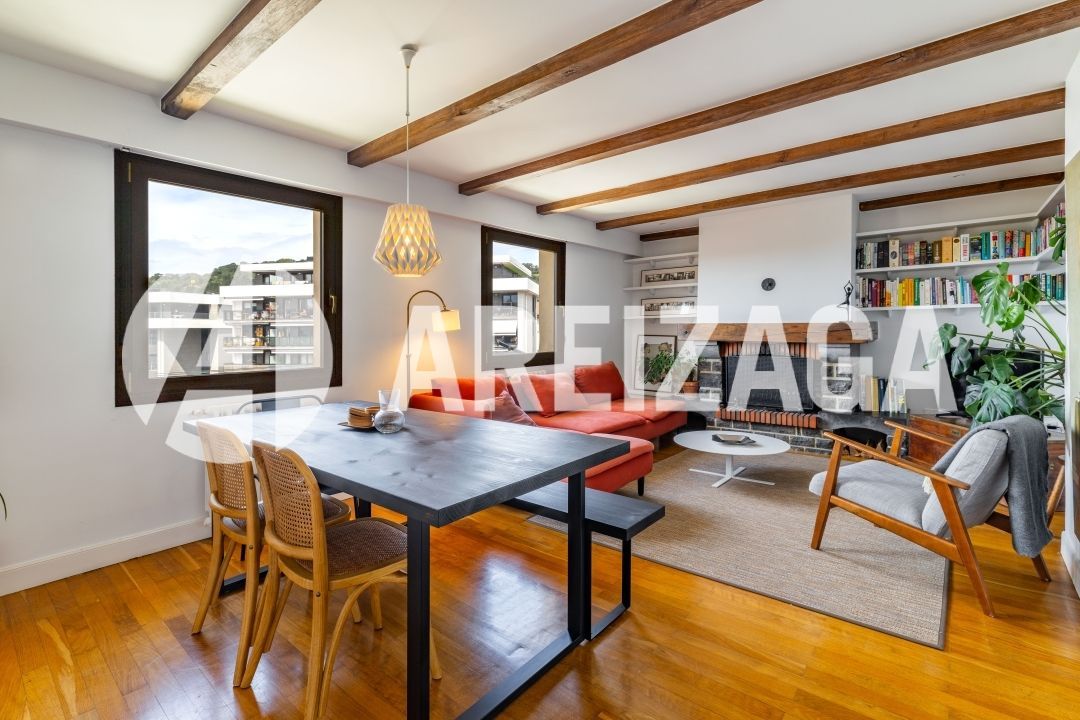Exterior view of Flat for sale in Donostia - San Sebastián   with Heating, Terrace and Balcony