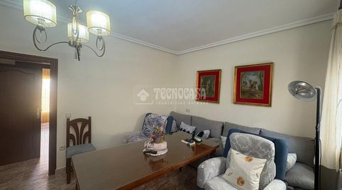 Foto 2 de Casa adosada en venda a Andújar, Jaén