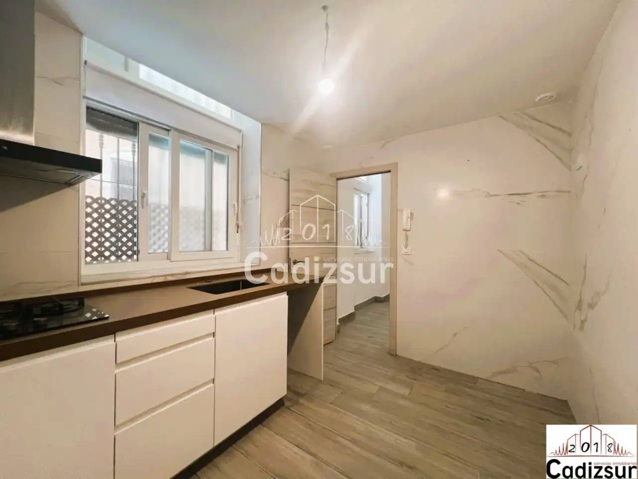 Cocina de Apartamento en venta en  Cádiz Capital