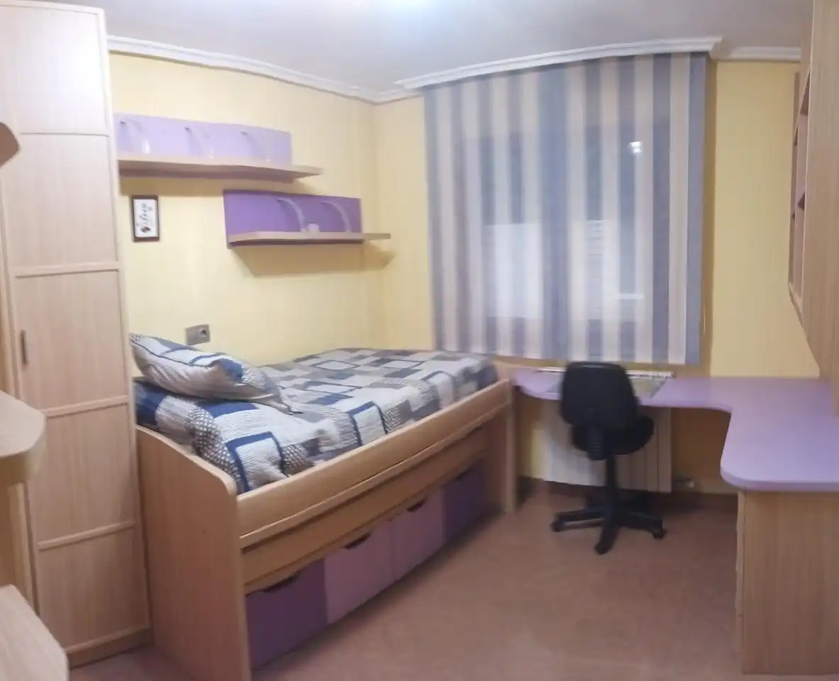 Appartamento con ascensore in affitto a Calle Huesca, imagen 6
