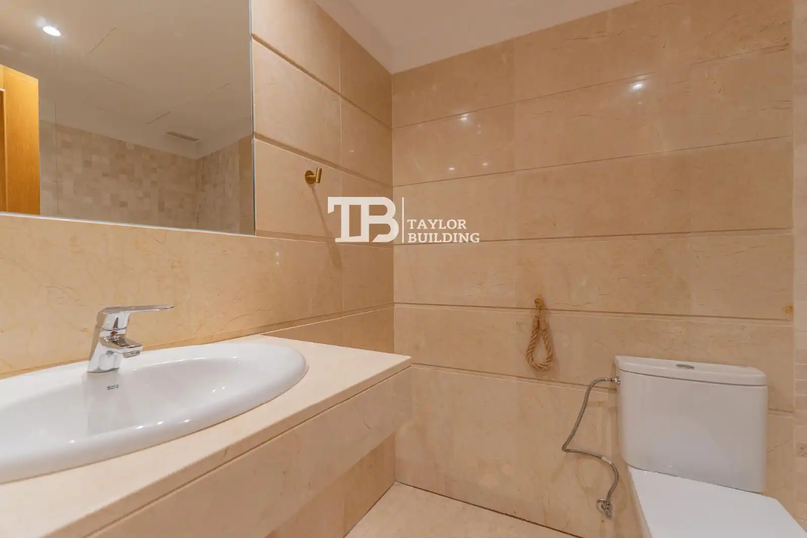 Badezimmer von Wohnung zum Verkauf in  Palma de Mallorca mit Klimaanlage, Heizung und Privatgarten
