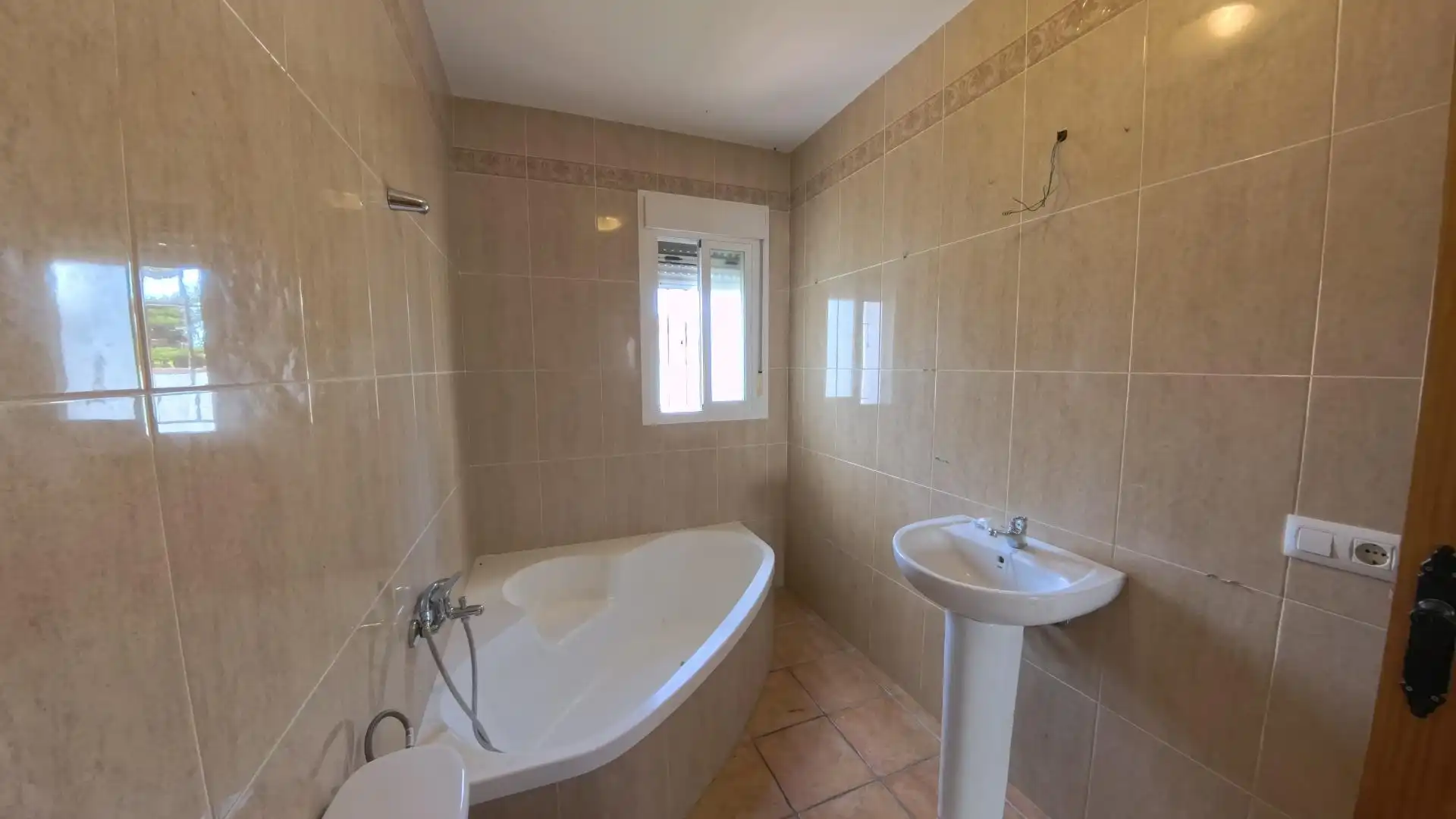 Bany de Casa o xalet en venda en Chiclana de la Frontera amb Jardí privat