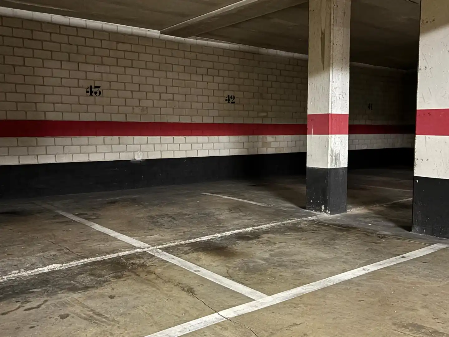 Parkplatz von Garage zum Verkauf in León Capital 
