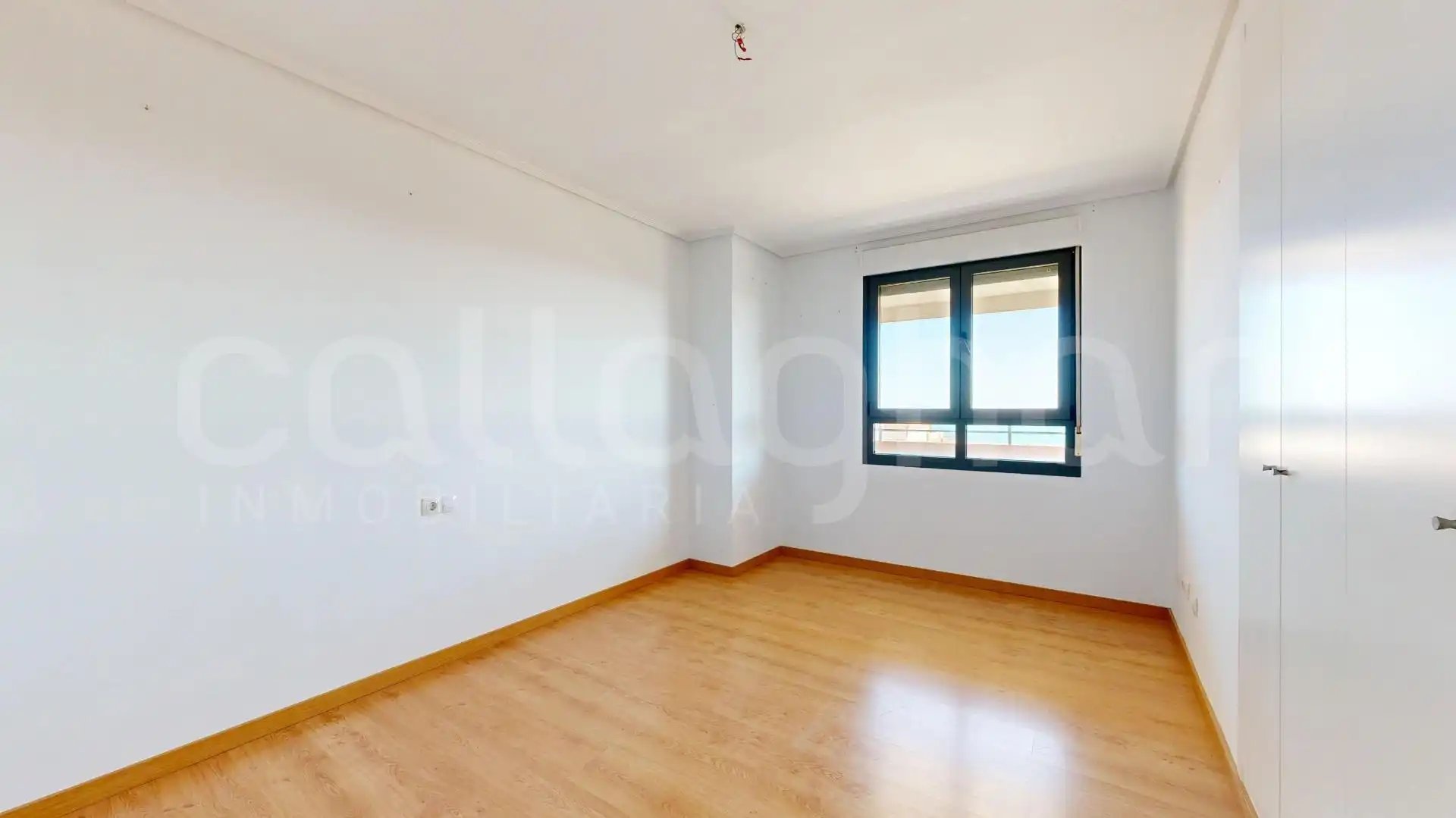 Habitación de Ático en venta en Alboraya con Aire acondicionado, Jardín privado y Terraza