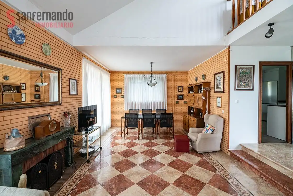 Casa o xalet en venda a Barrio Mies del Valle, Oruña