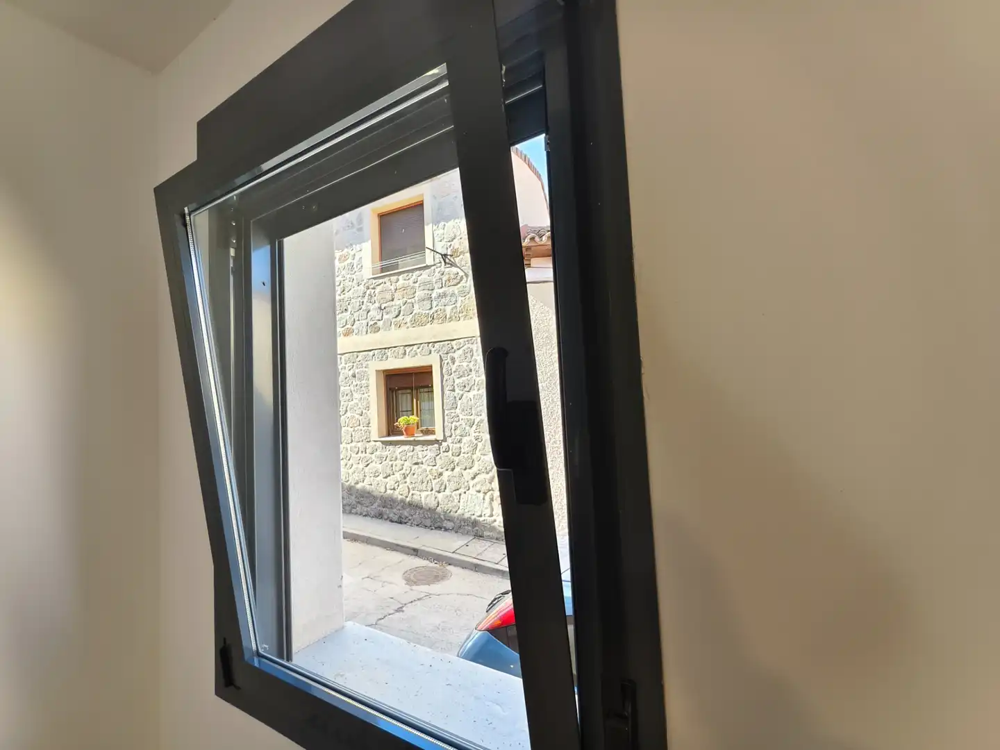 Vista exterior de Casa o xalet en venda en Ampudia amb Calefacció