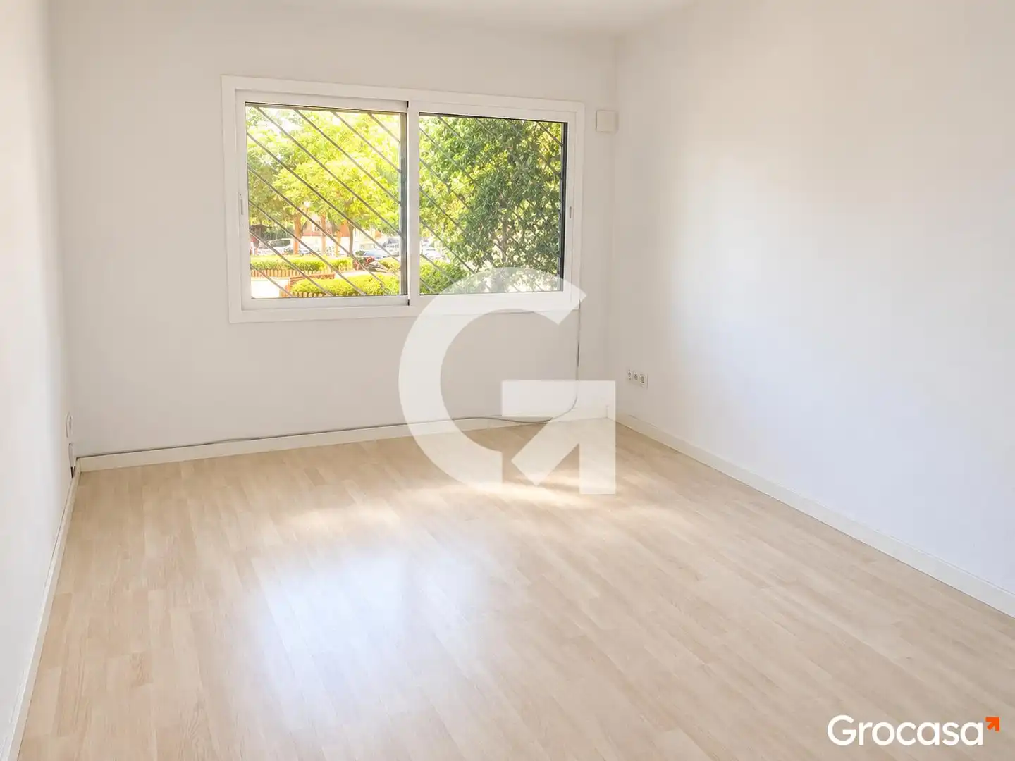 Erdgeschoss zum Verkauf in Sant Vicenç Dels Horts, Barcelona