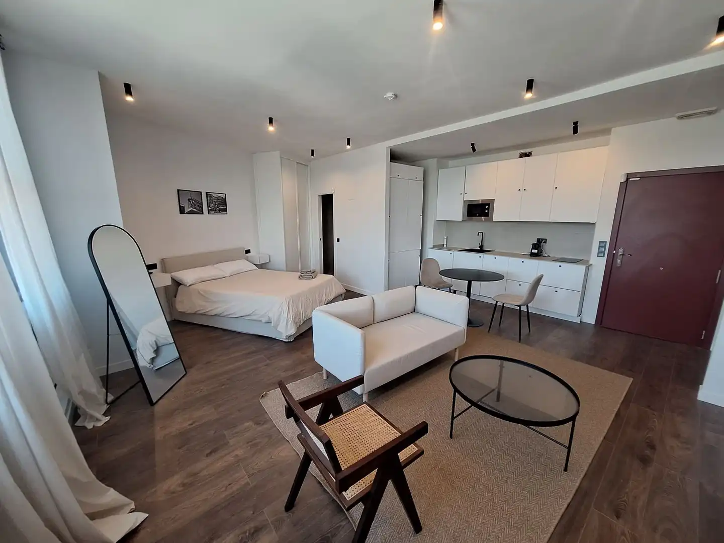 Schlafzimmer von Wohnung zur Miete in San Sebastián de los Reyes mit Klimaanlage, Heizung und Möbliert