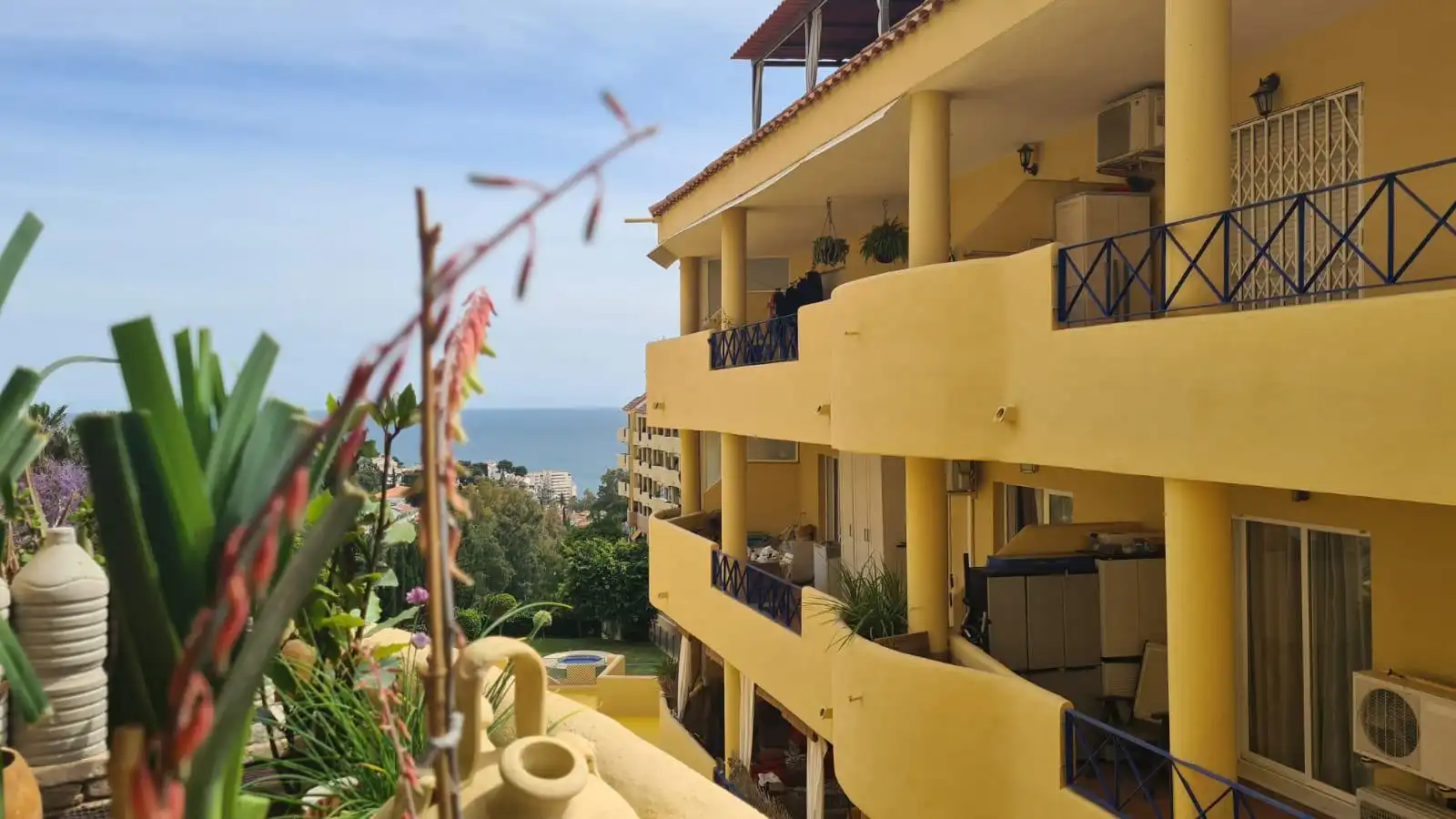 Terrassa de Estudi en venda en Fuengirola amb Aire condicionat, Jardí privat i Terrassa