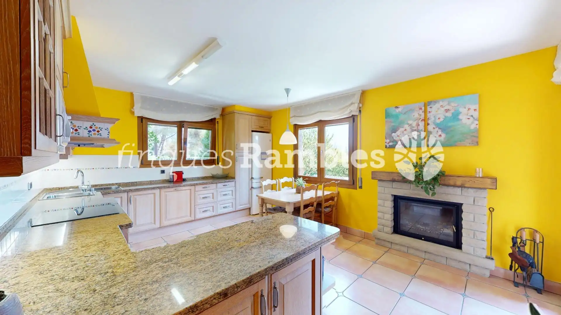 Cocina de Casa o chalet en venta en La Pobla de Claramunt con Calefacción, Jardín privado y Terraza