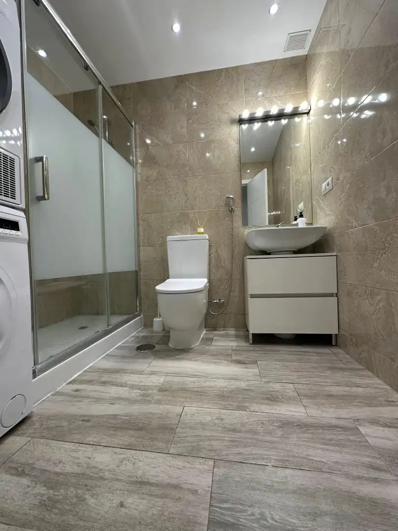 Bathroom of Flat for rent in Fuengirola  with Air Conditioner, Heating and Furnished