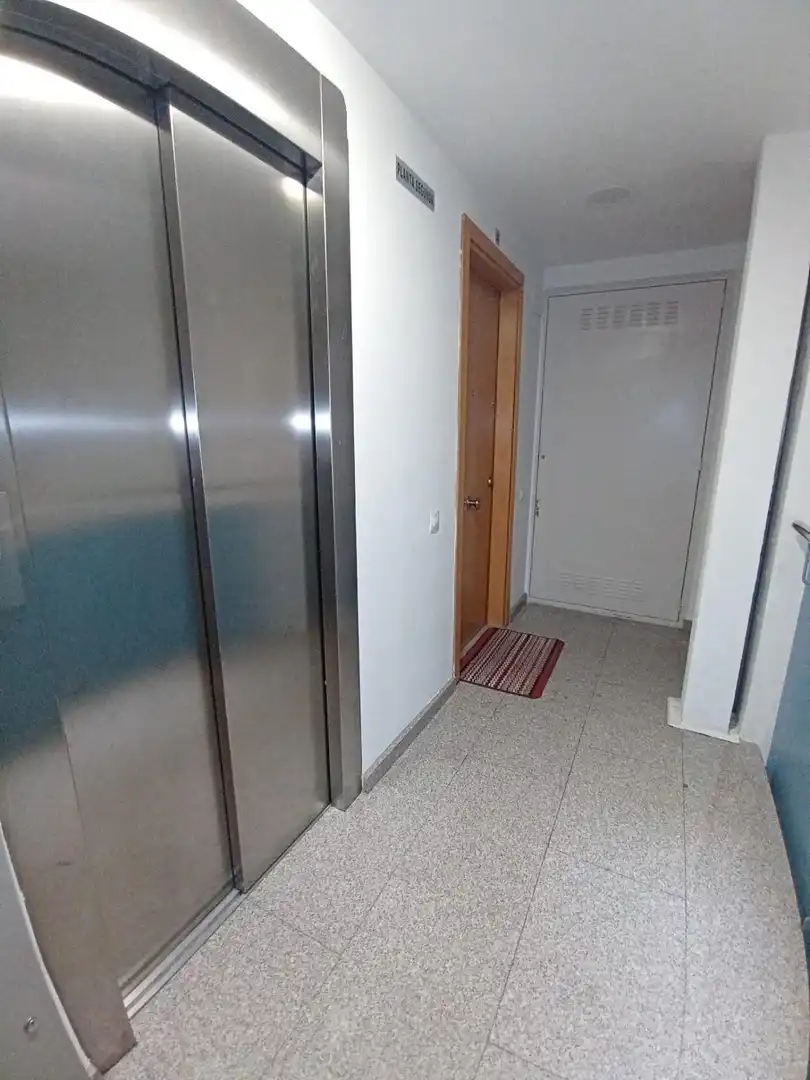 Maisonette zum Verkauf in Rubí mit Terrasse, Abstellraum und Balkon