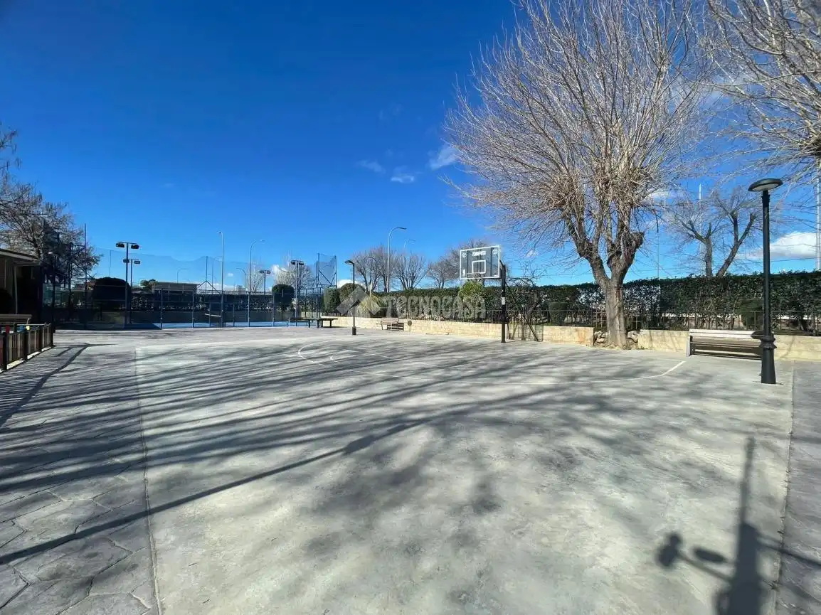 Vista exterior de Piso en venta en Torrejón de Ardoz con Aire acondicionado, Calefacción y Terraza