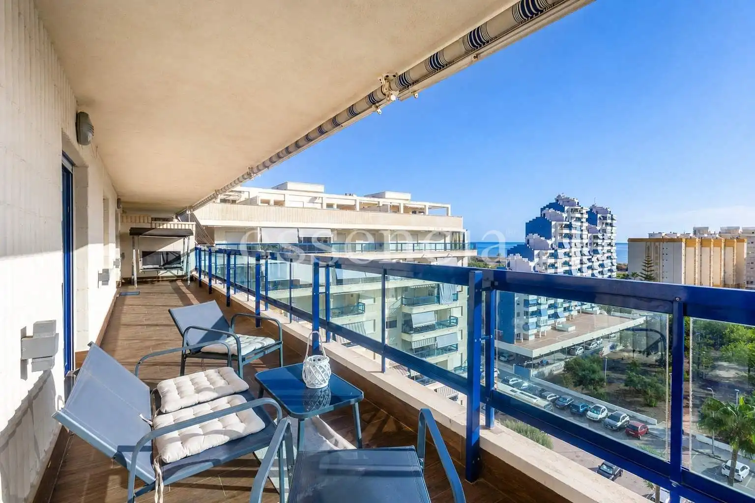 Penthouse with terrace for sale in Playa de Gandia