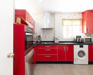 Kitchen of Duplex for sale in  Sevilla Capital  with Air Conditioner, Heating and Terrace