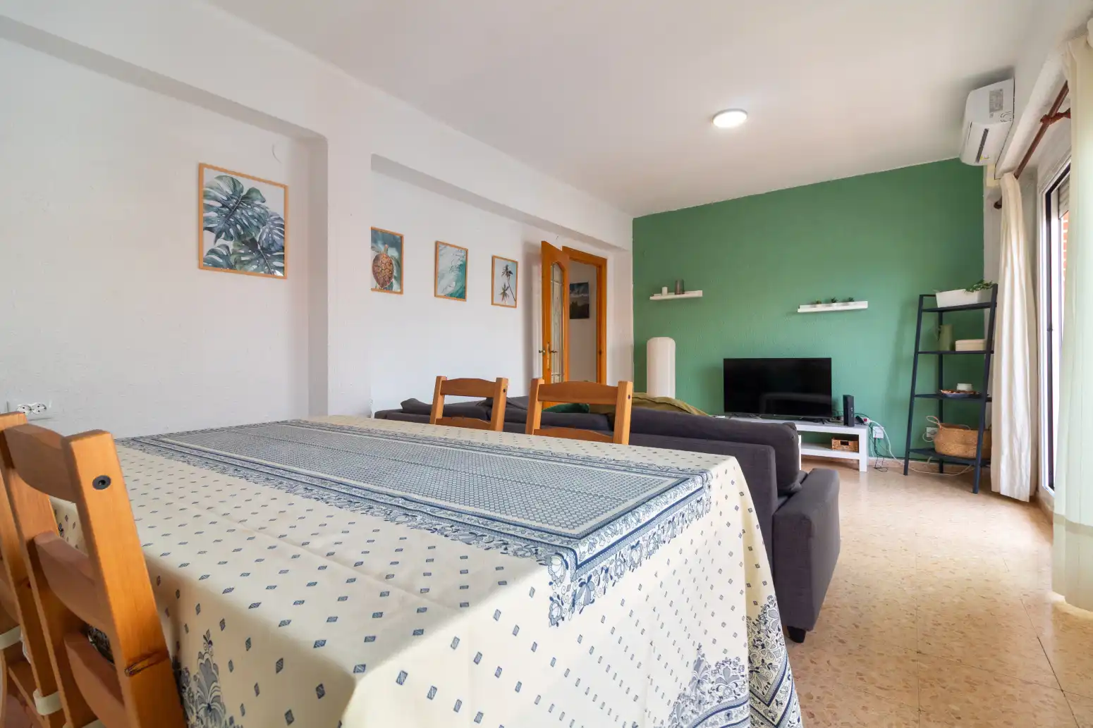 Living room of Flat for sale in Sagunto / Sagunt  with Air Conditioner, Heating and Storage room