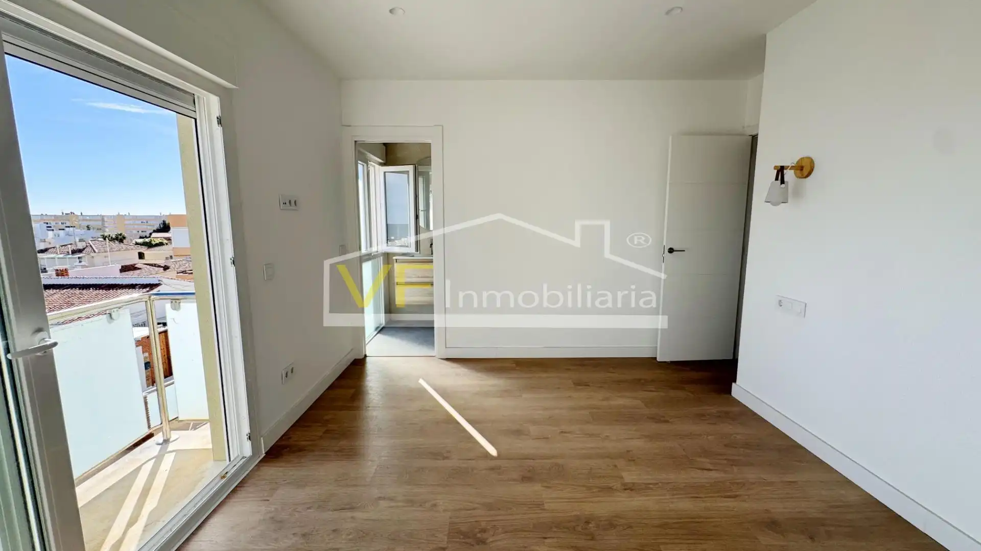 Dormitori de Dúplex en venda en Torremolinos amb Jardí privat, Terrassa i Traster