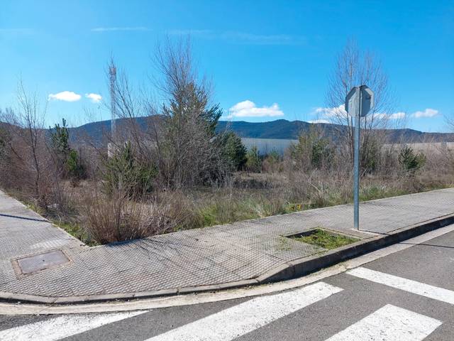 Terreno industrial en Venta en Calle Río Ijuez, 15 en Llano de la Victoria