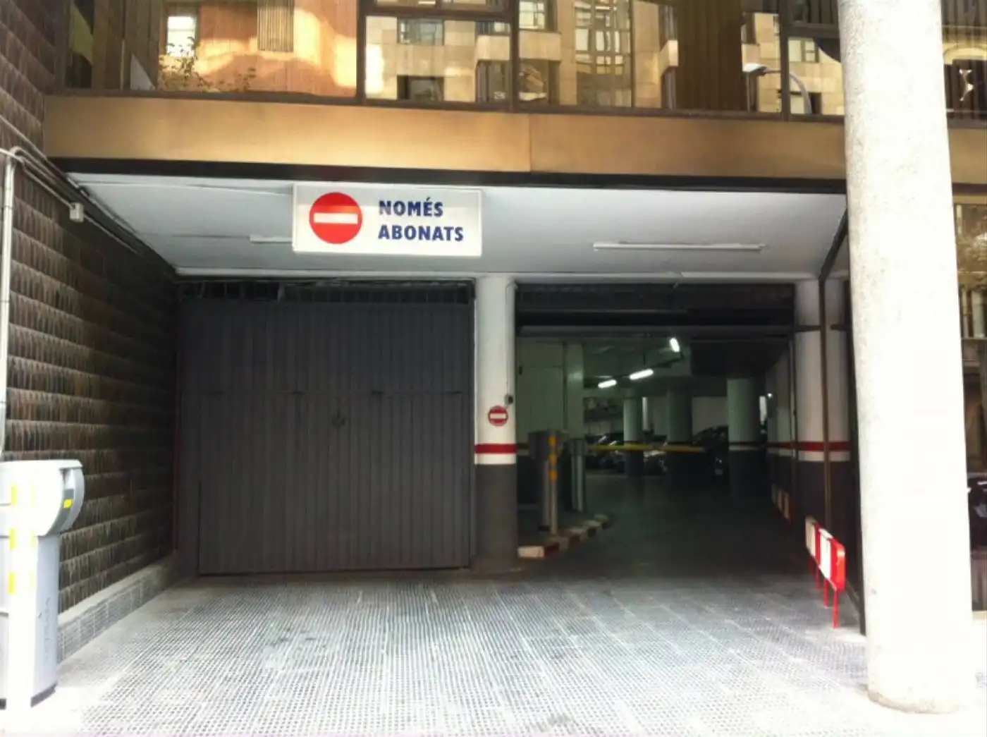 Parkplatz von Garage zur Miete in Barcelona