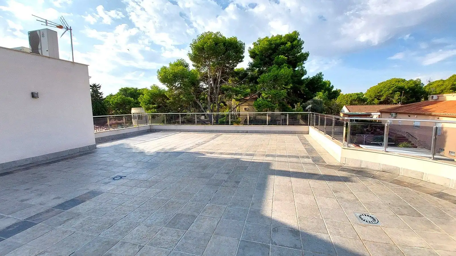 Chalet con piscina en venta en Los Balcones - Los Altos, imagen 41