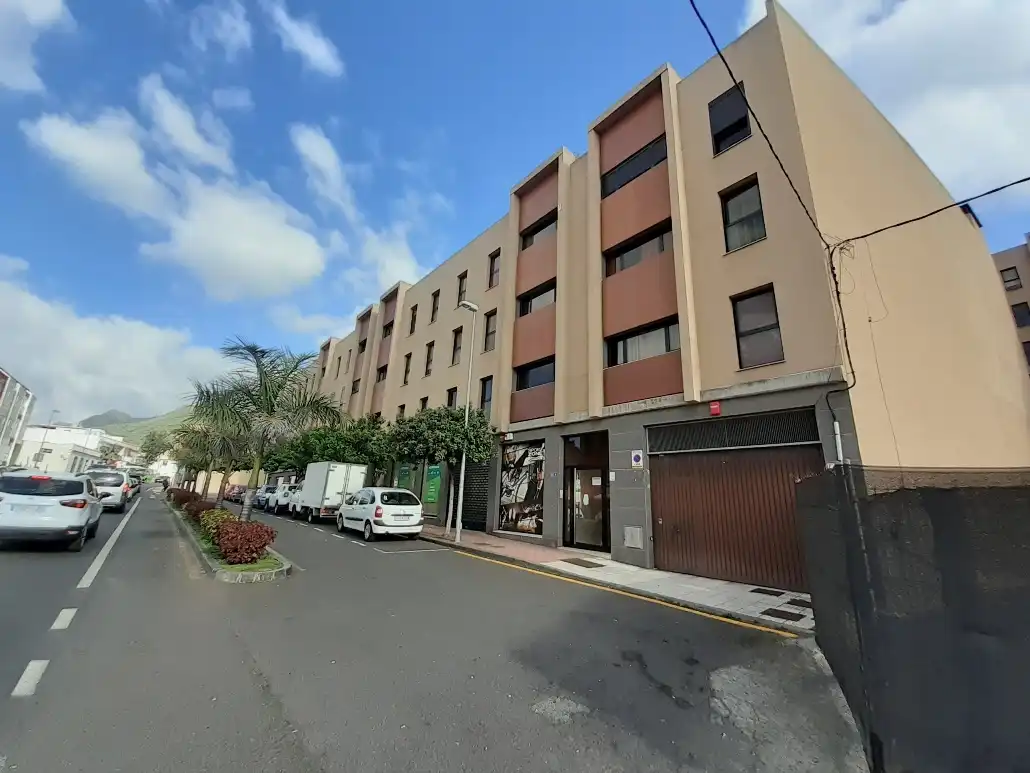 Vista exterior de Garatge en venda en San Cristóbal de la Laguna