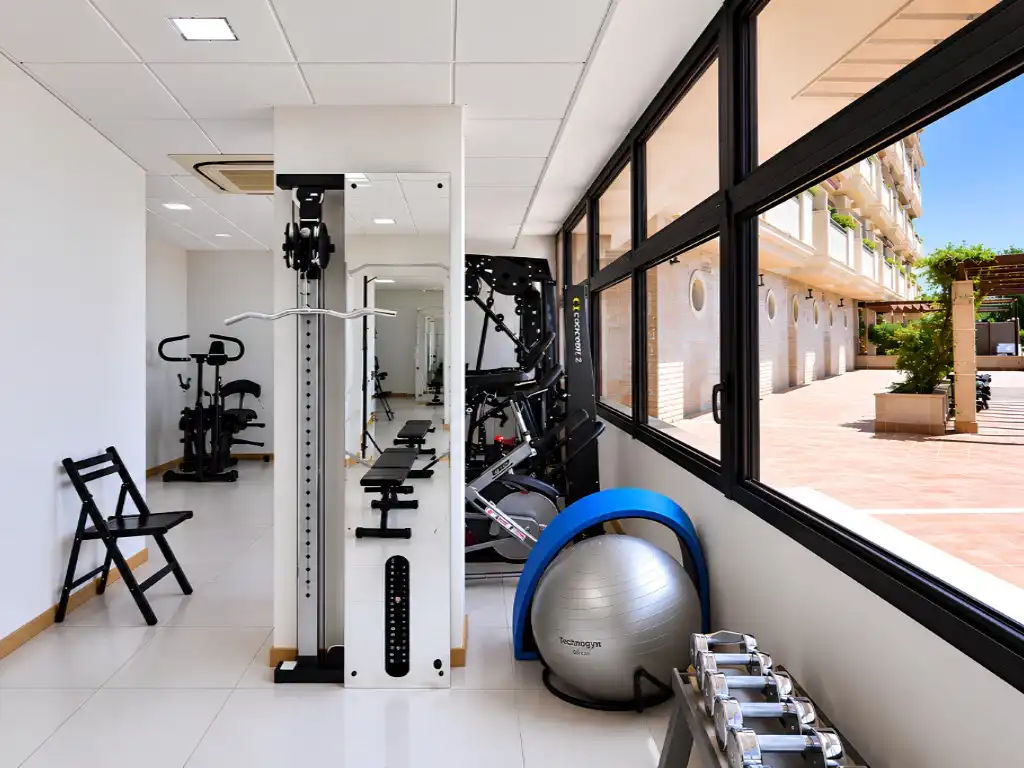Flat for sale in Fuengirola  with Air Conditioner, Private garden and Terrace
