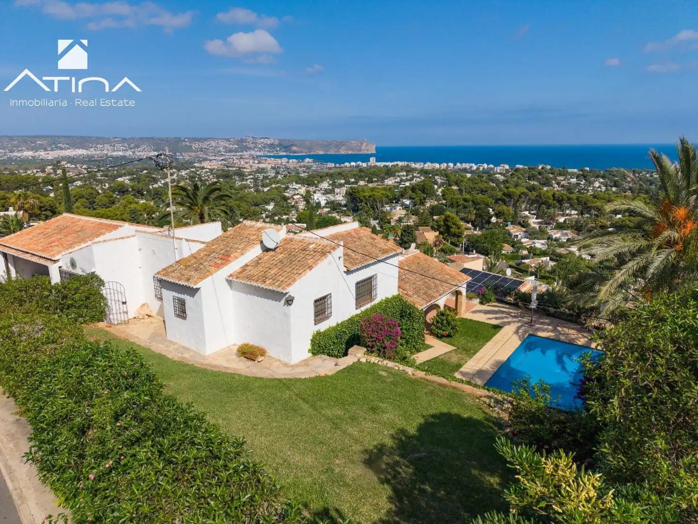 Exterior view of Houses for sale in Jávea / Xàbia  with Heating, Private garden and Terrace