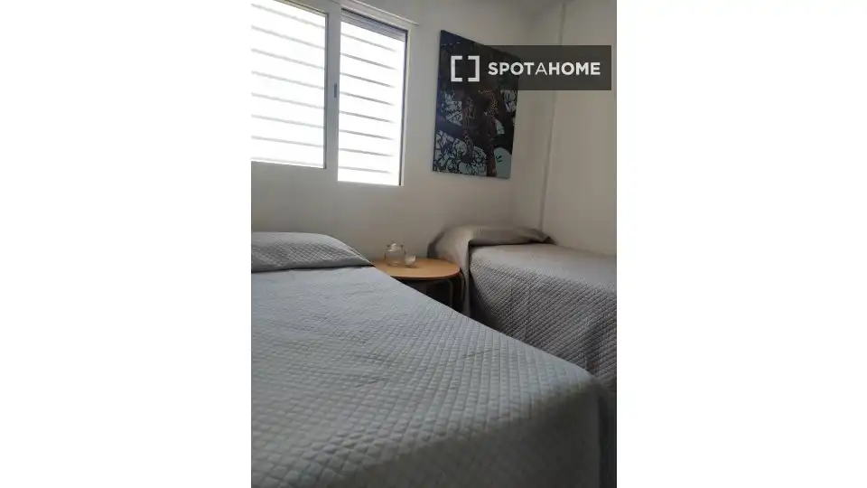 Habitación de Piso de alquiler en Xàtiva con Aire acondicionado, Calefacción y Amueblado